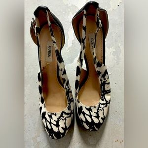 GUESS stilettos